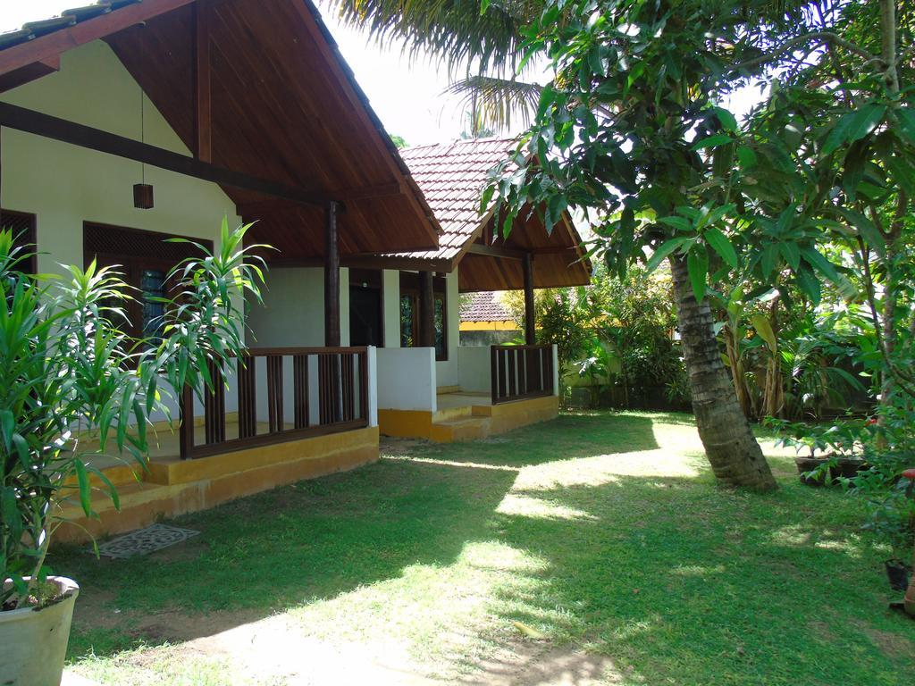 Secret Bay Hotel Matara Exterior photo
