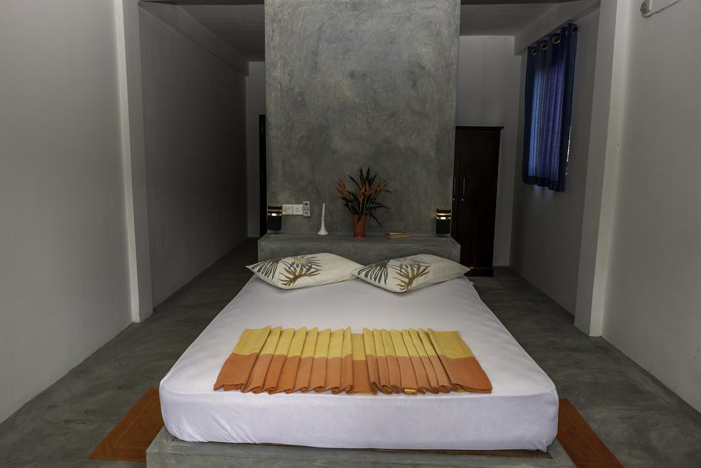 Secret Bay Hotel Matara Room photo