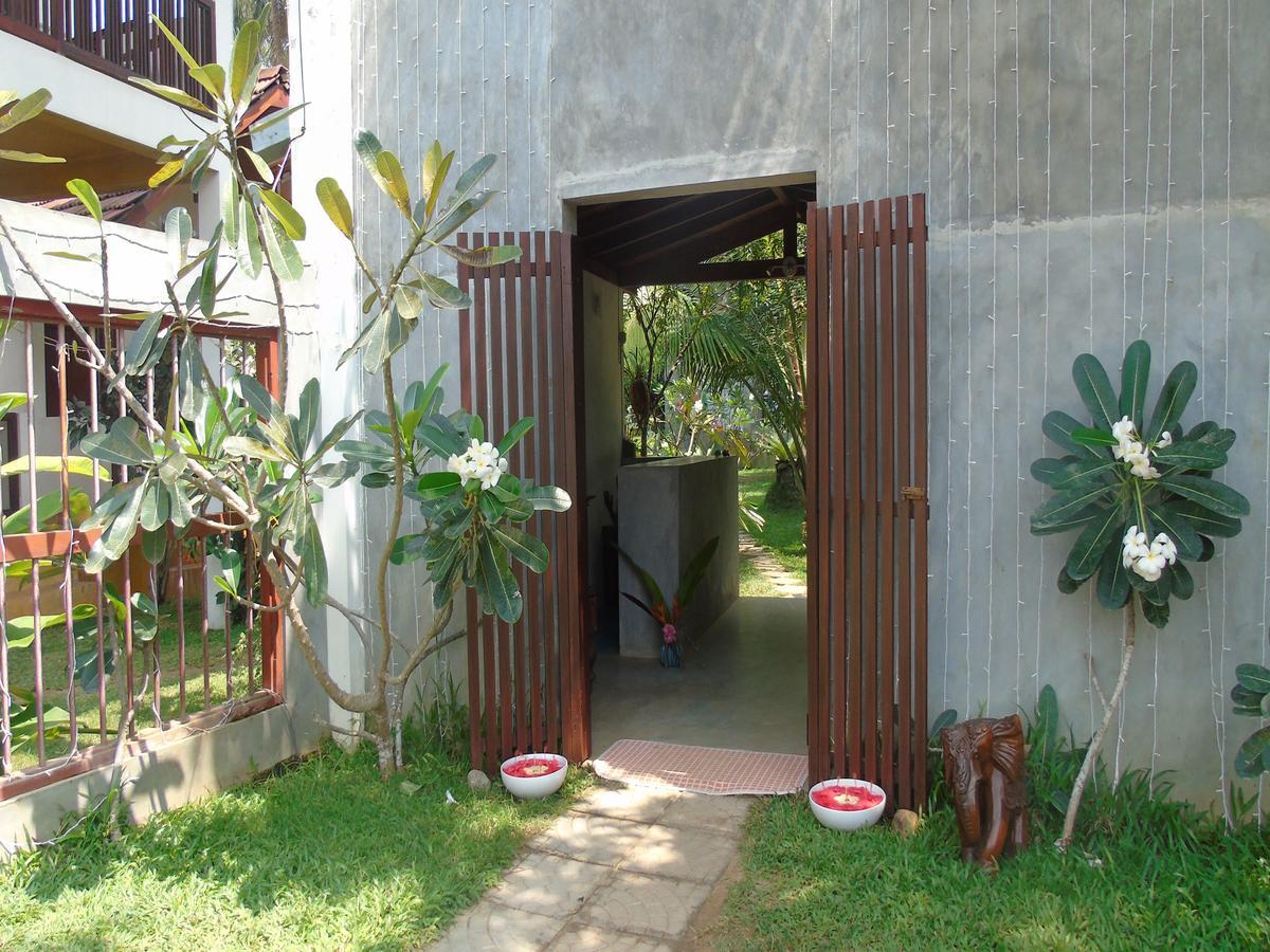 Secret Bay Hotel Matara Exterior photo